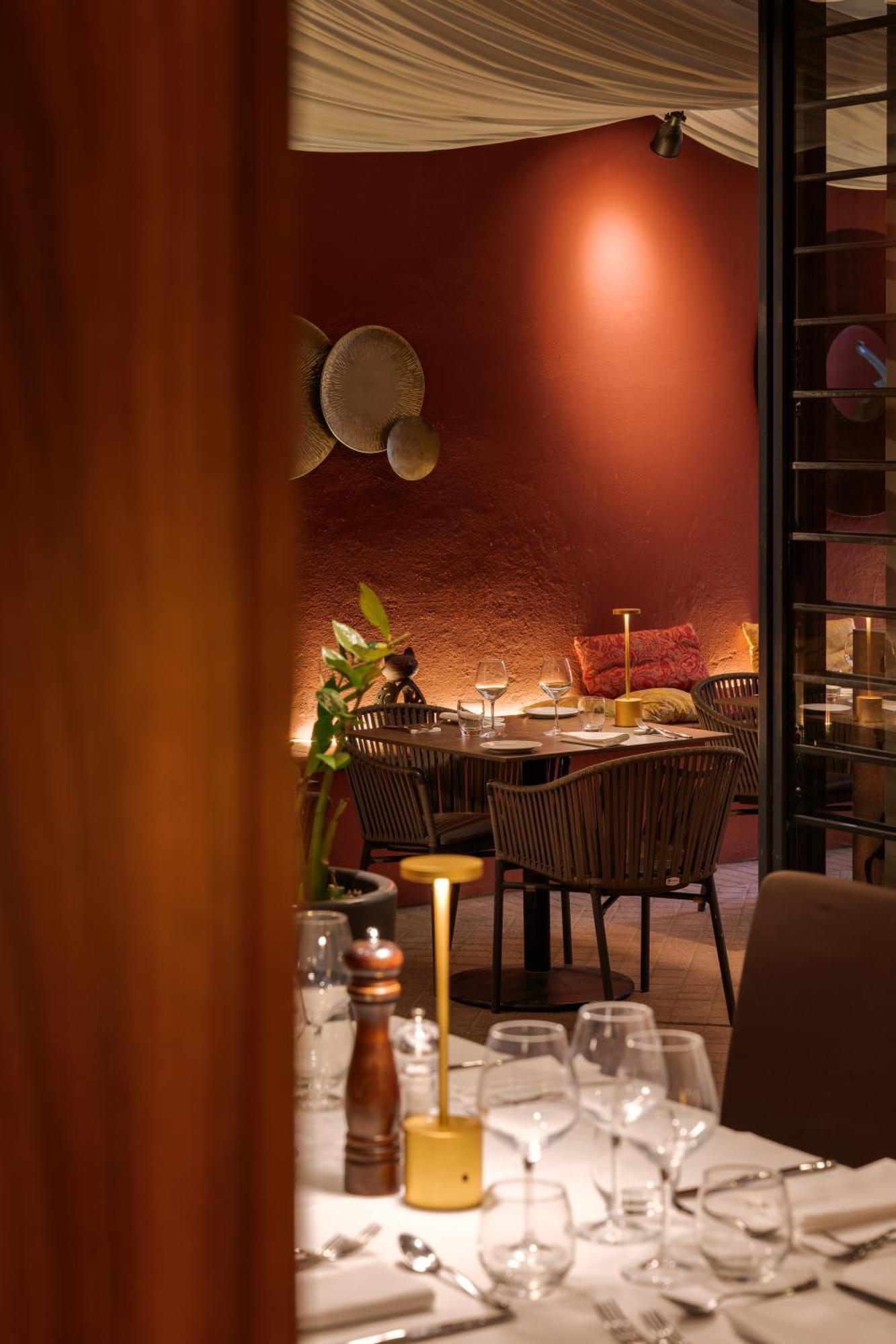 Hotel Dei Cavalieri Caserta - La Reggia Bagian luar foto